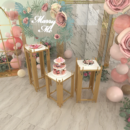 Make Desserts Look Luxurious with Elegant Gold Cake Stand