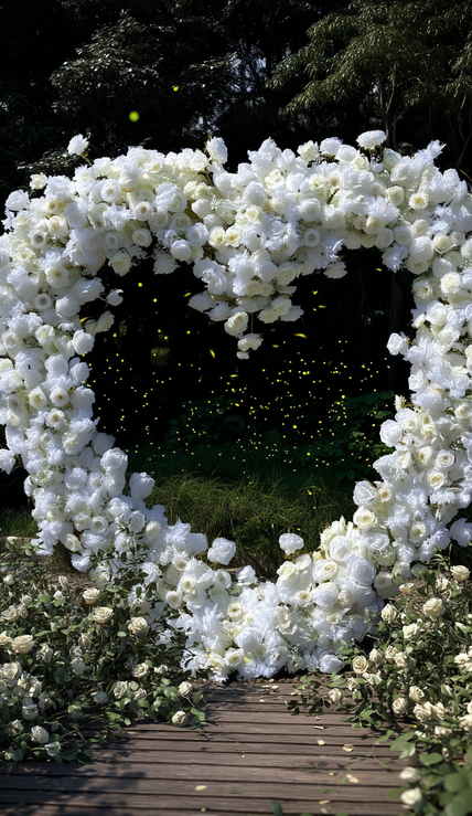 💕 Love-Shaped Floral Arch