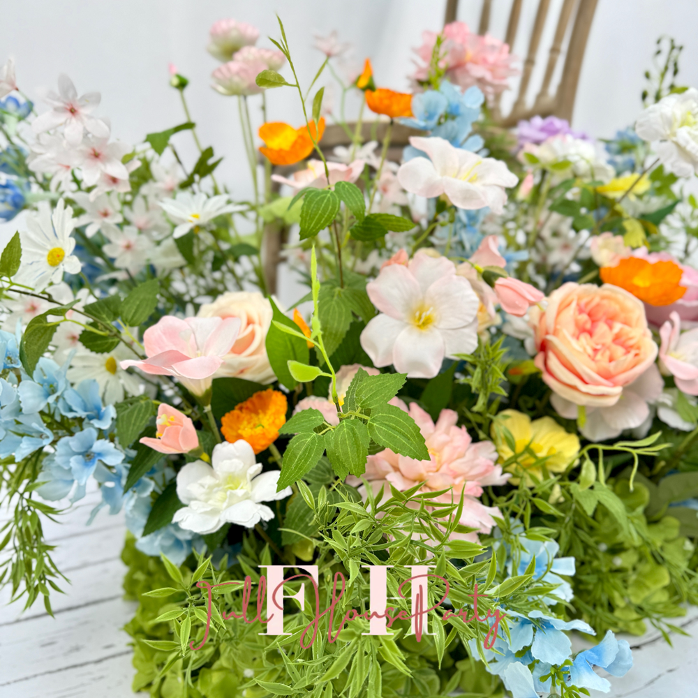 Meadow Bloom Aisle Runner