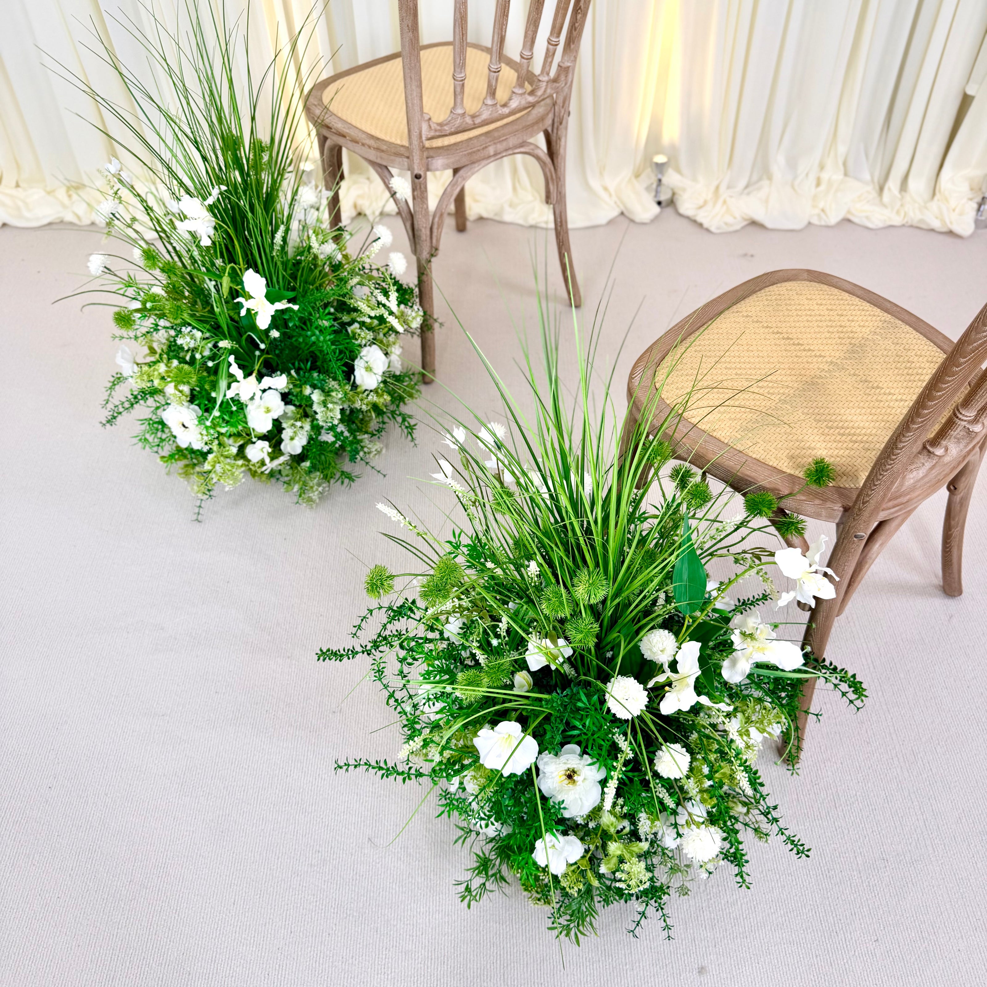 Wild Green Blooms Aisle Runner