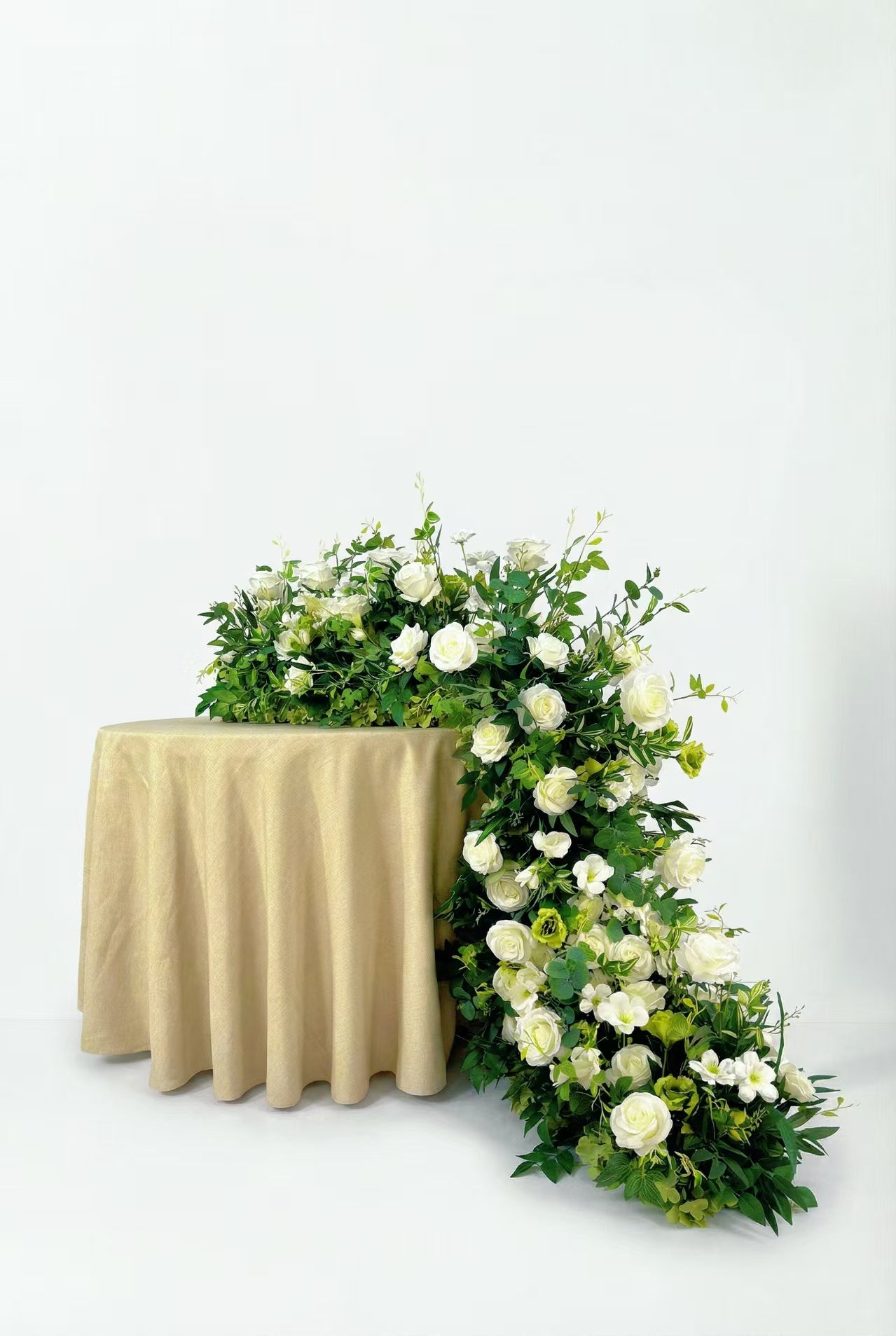 White Roses Greenery Garland