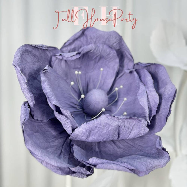 Purple Giant Paper Flowers – Life-Size Artistic Floral Décor for Weddings, Shopping Malls, Exhibitions, and Luxury Commercial Spaces