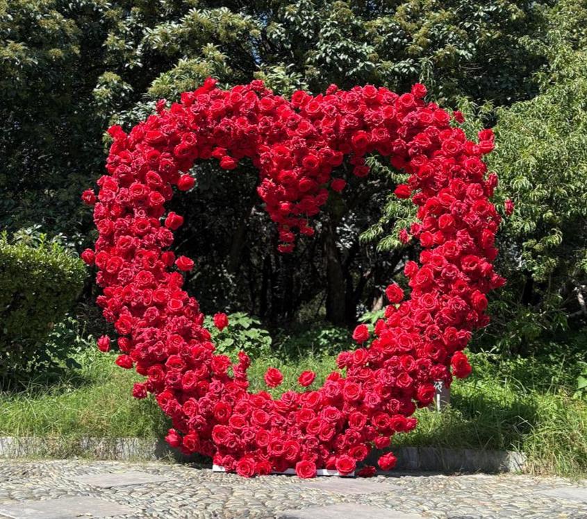 US Seller – 5D Red Heart-Shaped Floral Arch Backdrop(7.2×7.2 ft), Luxury Artificial Rose Wedding Arch, Proposal & Engagement Decoration