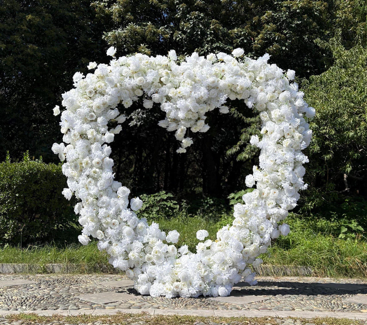 (7.2 × 7.2 ft)5D Luxury White Heart-Shaped Floral Arch, Romantic Wedding Backdrop, Proposal Engagement Decoration, Love Arch