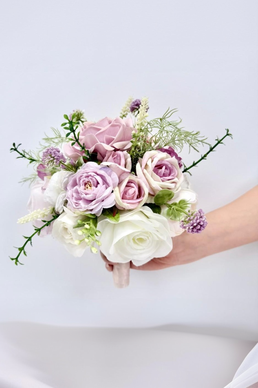 Lilac Haze Bridesmaid Bouquets