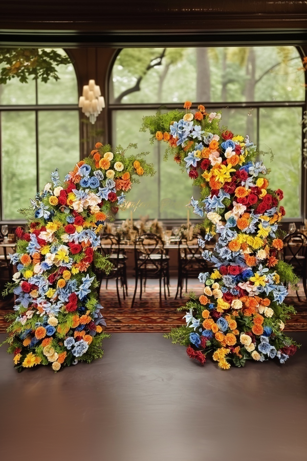 Wildflower Style Horn-shaped Arches