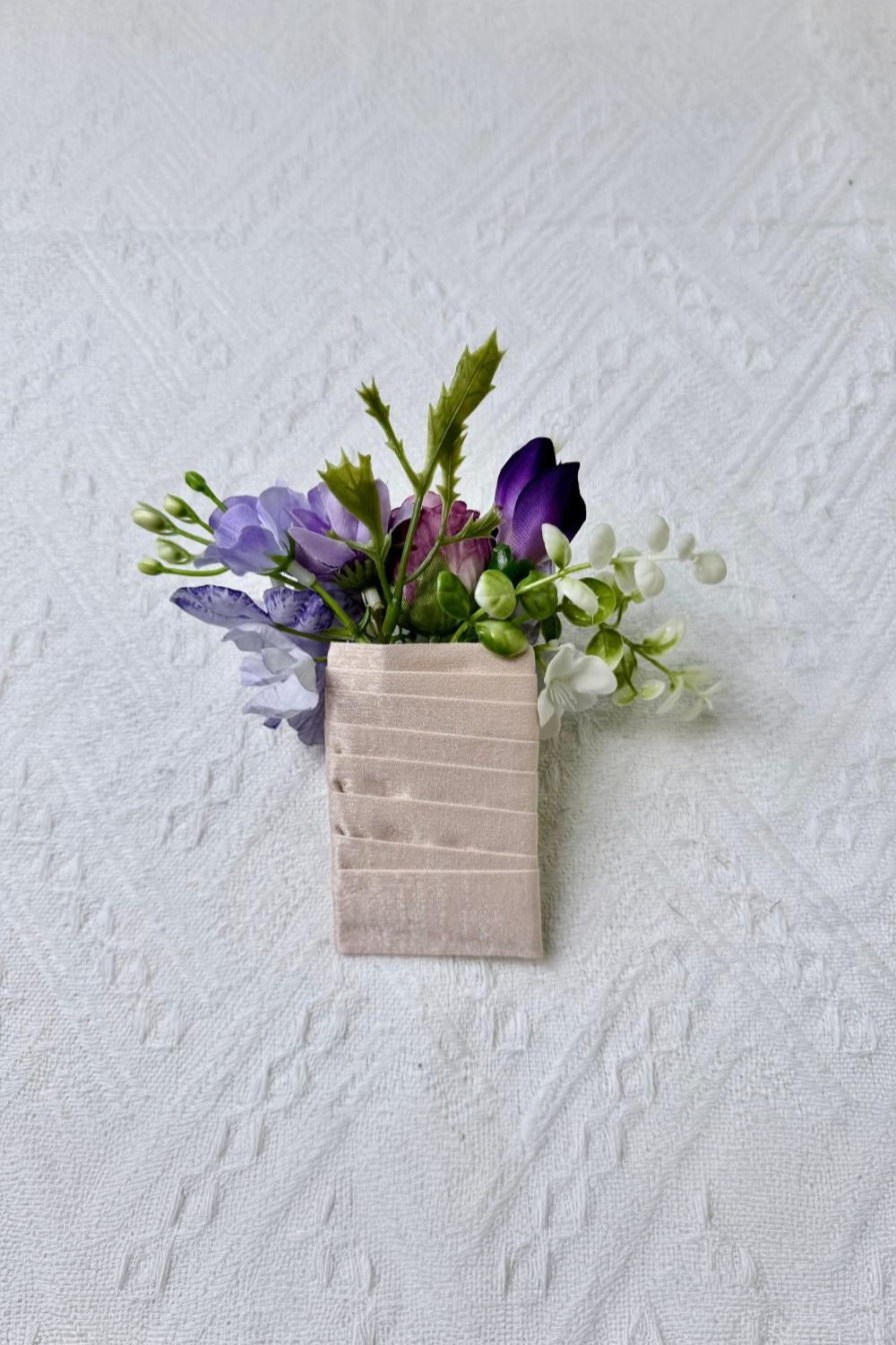Mauve Haze Boutonniere