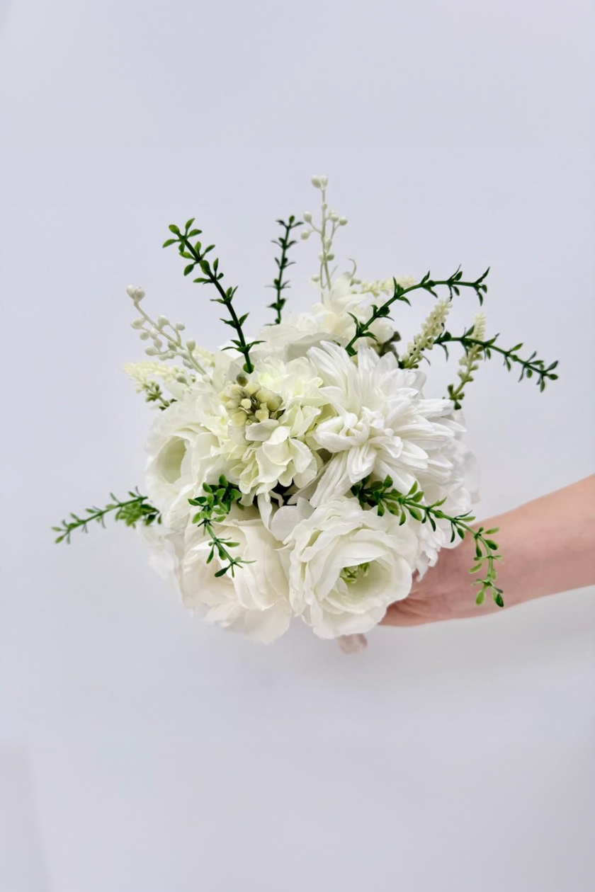Morning Dew Bridesmaid Bouquets